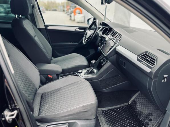 Volkswagen Tiguan II с пробегом 2018 года, цена 2 220 000 рублей, 147000 км, внедорожник, Автокод Объявления