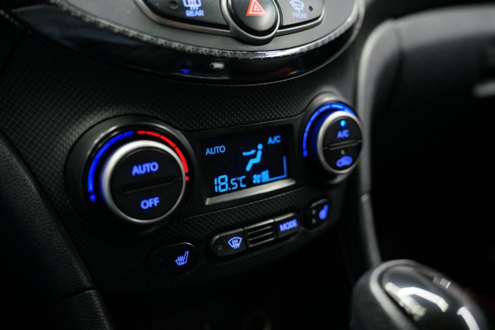 Hyundai Solaris I Рестайлинг Крым  - изображение 20