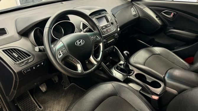 Hyundai ix35 I Рестайлинг с пробегом 2014 года, цена 1 150 000 рублей, 185918 км, внедорожник, Автокод Объявления