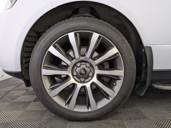 Land Rover Range Rover IV с пробегом 2016 года, цена 6 065 000 рублей, 30741 км, внедорожник, Автокод Объявления