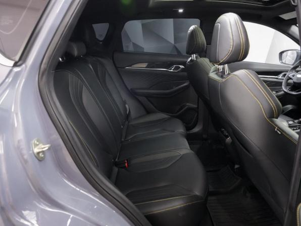 Geely Binyue I Рестайлинг 2 с пробегом 2025 года, цена 2 191 000 рублей, 35600 км, внедорожник, Автокод Объявления