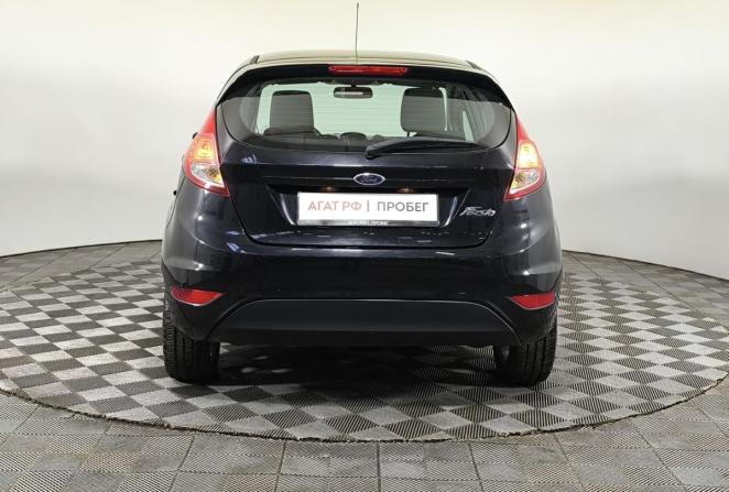 Ford Fiesta Mk6 Рестайлинг с пробегом 2016 года, цена 990 000 рублей, 48084 км, хэтчбек, Автокод Объявления