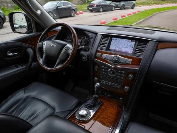 Infiniti QX80 I Рестайлинг с пробегом 2017 года, цена 3 381 345 рублей, 113709 км, внедорожник, Автокод Объявления