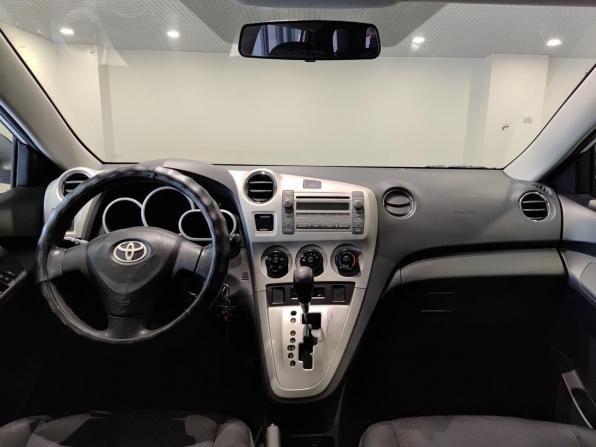 Toyota Matrix II (E140) с пробегом 2010 года, цена 905 000 рублей, 185676 км, хэтчбек, Автокод Объявления