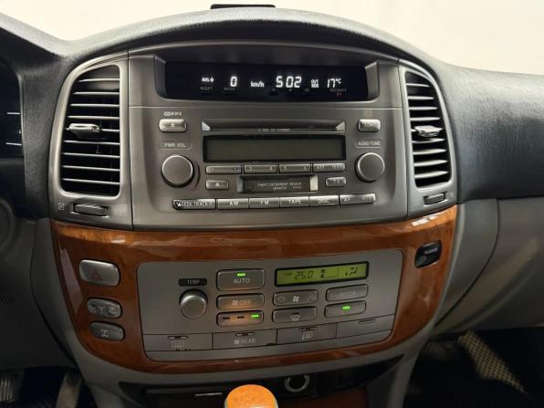 Lexus LX II Рестайлинг с пробегом 2004 года, цена 2 870 000 рублей, 311332 км, внедорожник, Автокод Объявления