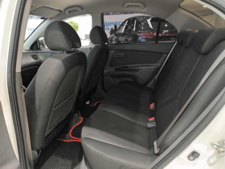 Kia Rio II Рестайлинг Казань  - изображение 15