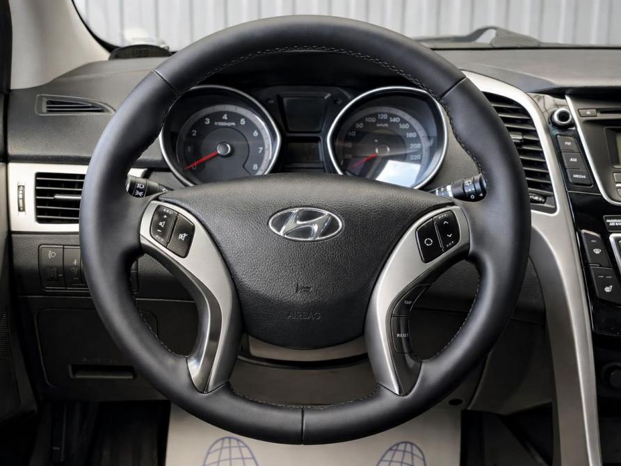 Hyundai i30 II Пермь  - изображение 9