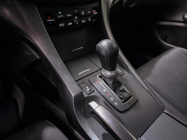 Honda Accord VIII Рестайлинг с пробегом 2012 года, цена 1 295 000 рублей, 234277 км, седан, Автокод Объявления