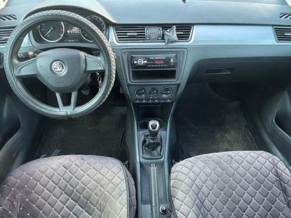 Skoda Rapid I с пробегом 2016 года, цена 850 000 рублей, 208523 км, лифтбек, Автокод Объявления
