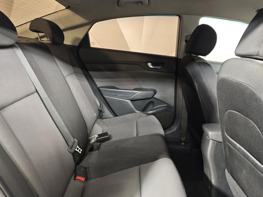 Hyundai Solaris II Москва  - изображение 16