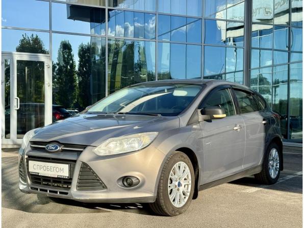 Ford Focus III с пробегом 2015 года, цена 689 000 рублей, 268517 км, хэтчбек, Автокод Объявления