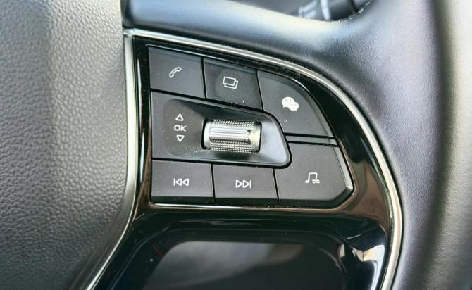 Changan CS75 Plus I Рестайлинг с пробегом 2023 года, цена 2 450 000 рублей, 27900 км, внедорожник, Автокод Объявления