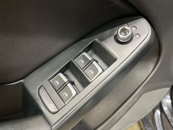 Audi A5 I (8T) Рестайлинг с пробегом 2013 года, цена 1 795 000 рублей, 221902 км, лифтбек, Автокод Объявления