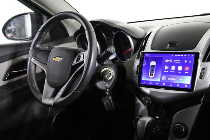 Chevrolet Cruze I Рестайлинг с пробегом 2013 года, цена 859 990 рублей, 155834 км, хэтчбек, Автокод Объявления