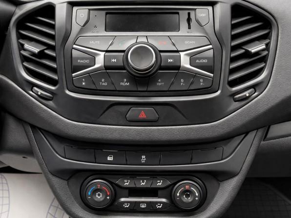 Lada (ВАЗ) Vesta I с пробегом 2018 года, цена 857 000 рублей, 147500 км, седан, Автокод Объявления
