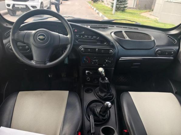 Chevrolet Niva I Рестайлинг с пробегом 2010 года, цена 300 000 рублей, 213000 км, внедорожник, Автокод Объявления