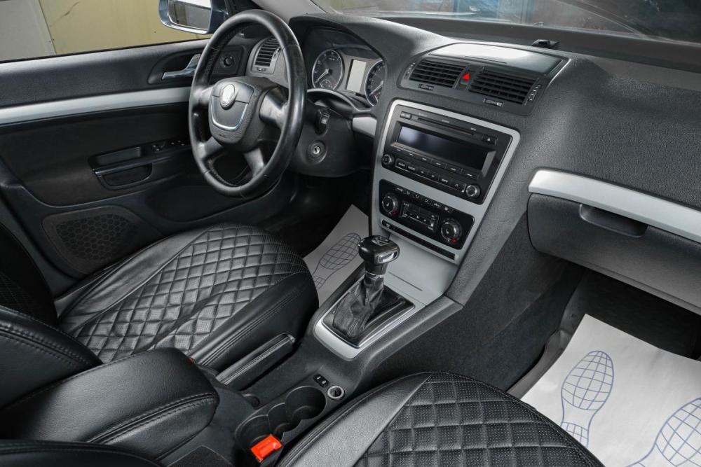Skoda Octavia II (A5) Рестайлинг Тюмень  - изображение 11
