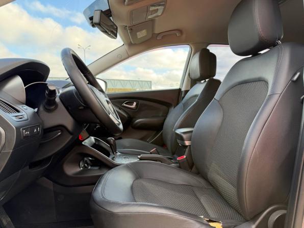 Hyundai ix35 I с пробегом 2011 года, цена 995 000 рублей, 220000 км, внедорожник, Автокод Объявления
