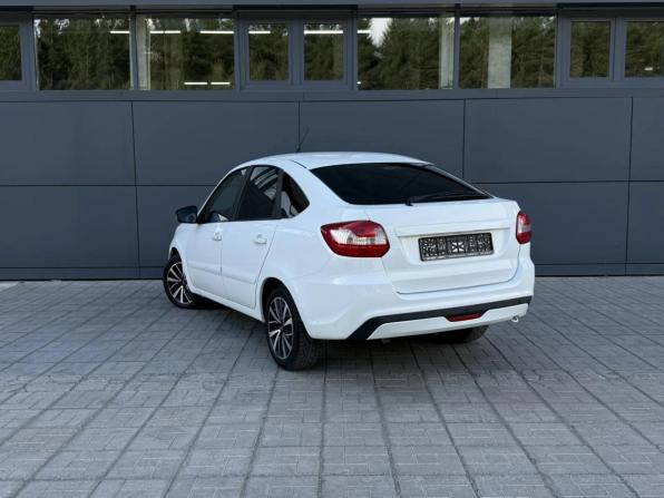 Lada (ВАЗ) Granta I Рестайлинг с пробегом 2020 года, цена 539 000 рублей, 114500 км, хэтчбек, Автокод Объявления