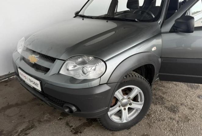 Chevrolet Niva I Рестайлинг с пробегом 2015 года, цена 560 000 рублей, 60984 км, внедорожник, Автокод Объявления
