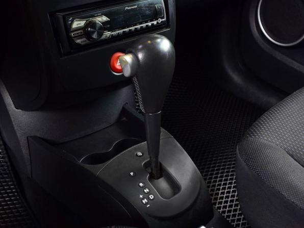 Renault Clio III с пробегом 2006 года, цена 399 995 рублей, 156393 км, хэтчбек, Автокод Объявления