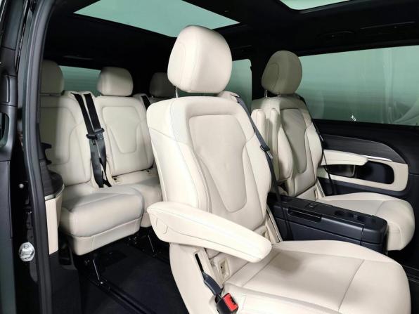 Новый Mercedes-Benz V-Класс III (W447) Рестайлинг 2 2026 года, цена 15 109 600 рублей, минивэн, Автокод Объявления