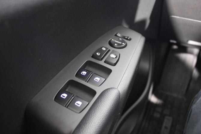 Hyundai Solaris II Рестайлинг с пробегом 2021 года, цена 1 599 000 рублей, 44503 км, седан, Автокод Объявления