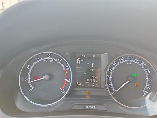 Skoda Rapid I Рестайлинг с пробегом 2019 года, цена 1 349 000 рублей, 87574 км, лифтбек, Автокод Объявления