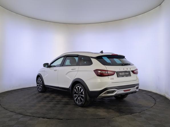 Lada (ВАЗ) Vesta I Рестайлинг (NG) с пробегом 2024 года, цена 1 580 000 рублей, 25872 км, универсал, Автокод Объявления