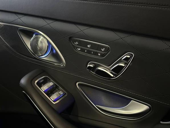 Mercedes-Benz Maybach S-Класс I (X222) Рестайлинг с пробегом 2017 года, цена 5 300 000 рублей, 158514 км, седан, Автокод Объявления