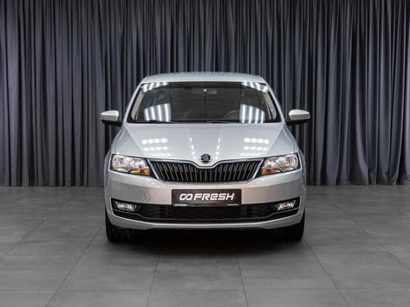 Skoda Rapid I Рестайлинг с пробегом 2018 года, цена 1 399 000 рублей, 85556 км, лифтбек, Автокод Объявления