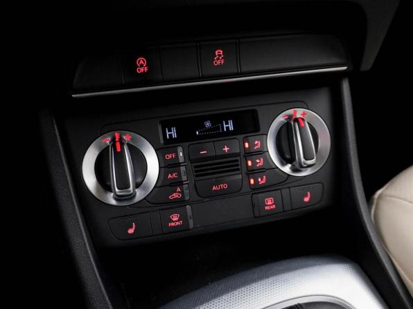 Audi Q3 I (8U) с пробегом 2013 года, цена 1 606 444 рубля, 1302236 км, внедорожник, Автокод Объявления
