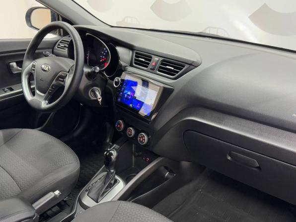Kia Rio III Рестайлинг с пробегом 2016 года, цена 1 099 000 рублей, 121460 км, седан, Автокод Объявления