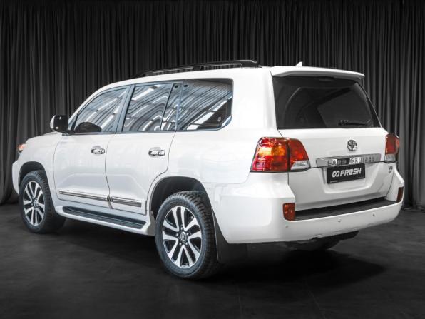 Toyota Land Cruiser 200 Series Рестайлинг 1 с пробегом 2014 года, цена 3 499 000 рублей, 255422 км, внедорожник, Автокод Объявления
