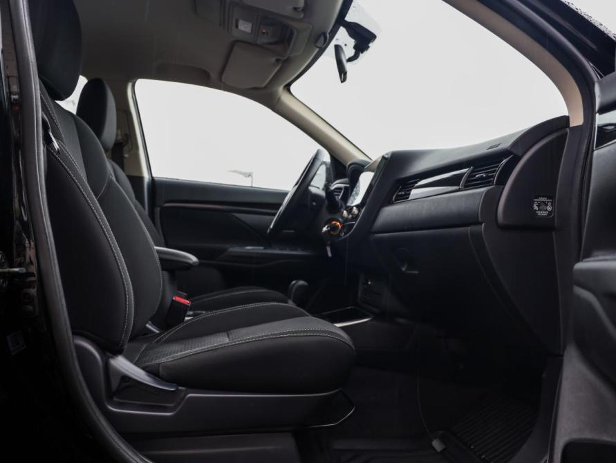 Mitsubishi Outlander III Рестайлинг 3 Санкт-Петербург  - изображение 26