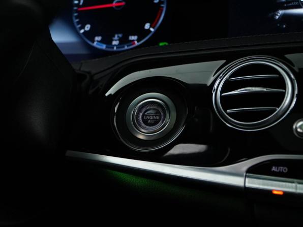 Mercedes-Benz S-Класс VI (W222 C217) Рестайлинг с пробегом 2018 года, цена 4 724 444 рубля, 132579 км, седан, Автокод Объявления