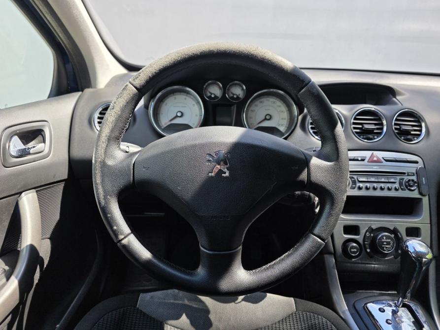 Peugeot 308 I Москва  - изображение 12