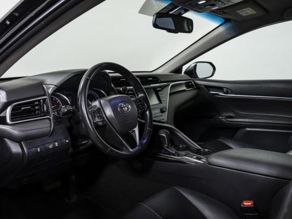 Toyota Camry VIII (XV70) с пробегом 2019 года, цена 2 398 000 рублей, 150999 км, седан, Автокод Объявления