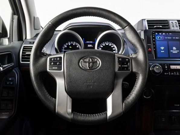 Toyota Land Cruiser Prado 150 Series Рестайлинг 1 с пробегом 2016 года, цена 4 799 000 рублей, 130387 км, внедорожник, Автокод Объявления