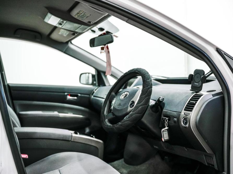 Toyota Prius II Рестайлинг (XW20) Красноярск  - изображение 18
