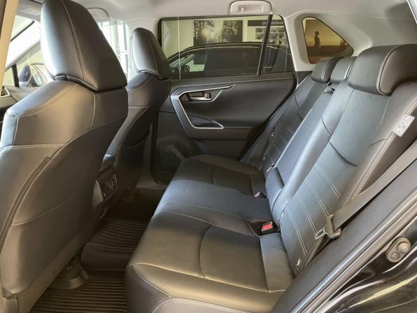 Toyota RAV4 V (XA50) с пробегом 2021 года, цена 3 790 000 рублей, 57605 км, внедорожник, Автокод Объявления
