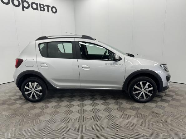 Renault Sandero II с пробегом 2018 года, цена 1 130 000 рублей, 69338 км, хэтчбек, Автокод Объявления