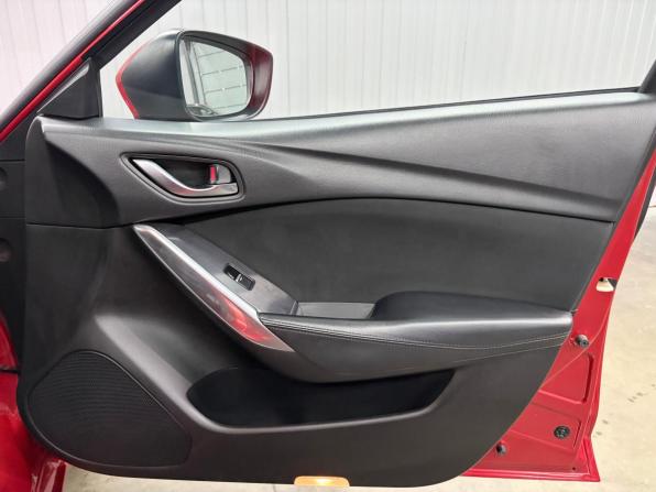 Mazda 6 III (GJ) Рестайлинг с пробегом 2016 года, цена 1 697 000 рублей, 147820 км, седан, Автокод Объявления