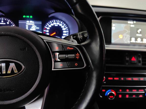 Kia Optima IV Рестайлинг с пробегом 2019 года, цена 1 448 000 рублей, 235000 км, седан, Автокод Объявления
