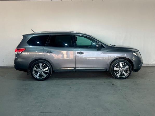 Nissan Pathfinder IV с пробегом 2015 года, цена 1 835 000 рублей, 163015 км, внедорожник, Автокод Объявления