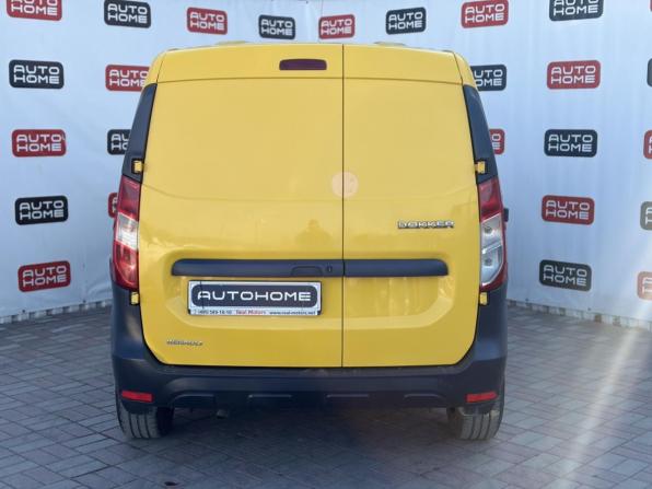 Renault Dokker I с пробегом 2018 года, цена 1 600 000 рублей, 79500 км, фургон, Автокод Объявления