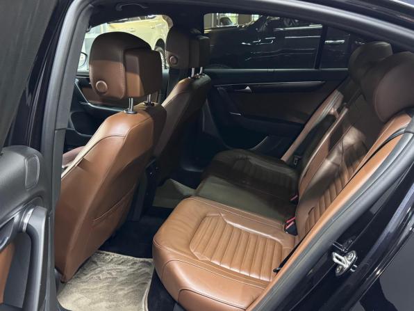 Volkswagen Passat B7 с пробегом 2013 года, цена 1 197 000 рублей, 290320 км, седан, Автокод Объявления