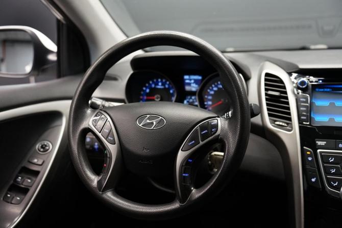 Hyundai i30 II Рестайлинг с пробегом 2015 года, цена 1 395 000 рублей, 125200 км, хэтчбек, Автокод Объявления