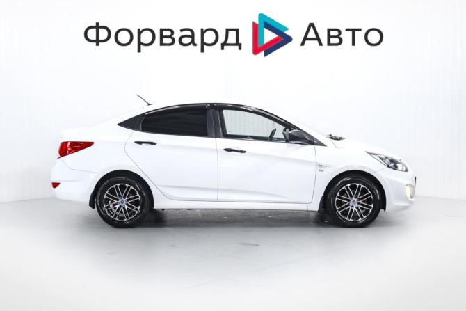 Hyundai Solaris I с пробегом 2013 года, цена 899 000 рублей, 155000 км, седан, Автокод Объявления