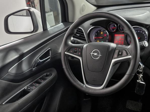 Opel Mokka I с пробегом 2015 года, цена 1 083 000 рублей, 167930 км, внедорожник, Автокод Объявления
